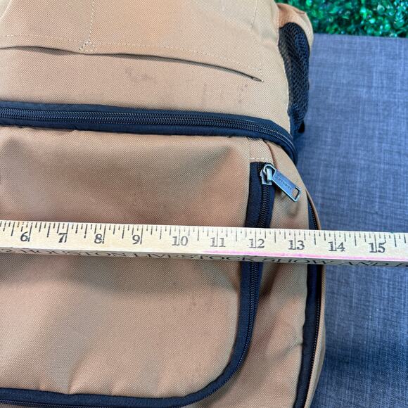 Carhartt 24-Can Cooler Backpack Insulated Water-Resistant - Picture 5 of 13